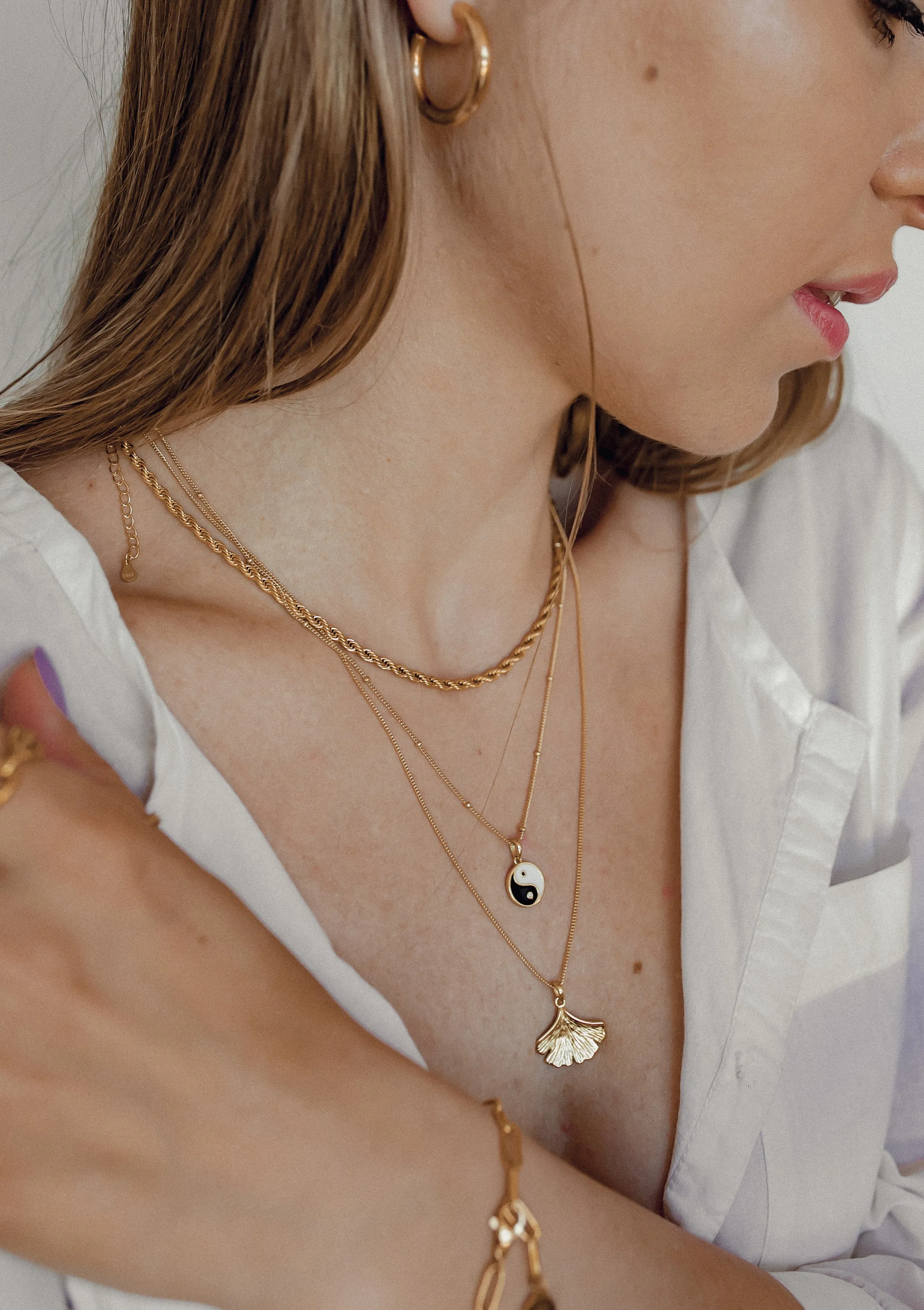 Balance Pendant for Calm & Harmonious in Gold